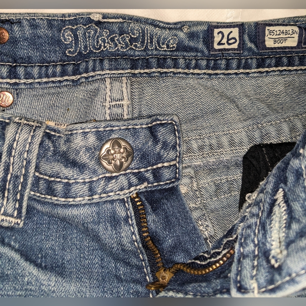 Miss Me Medium Wash Cotton Bootcut Jeans - Picture 7 of 13